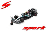 18S999 - MERCEDES-AMG PETRONAS FORMULA ONE TEAM #44 F1 W15 E PERFORMANCE WINNER BRITISH GP 2024 LEWIS HAMILTON (WITH BRITISH FLAG)