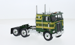 TR184 - PETERBILT 352 PACEMAKER GREEN AND YELLOW 1979