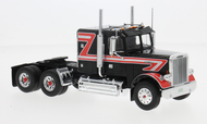 TR218 - FREIGHTLINER FLC 120 64T BLACK/RED 1977