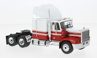 TR224 - GMC GENERAL RED/WHITE 1980