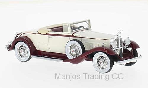 NEO47107 - 1932 PACKARD 902 STANDARD EIGHT CONVERTIBLE WHITE/RED