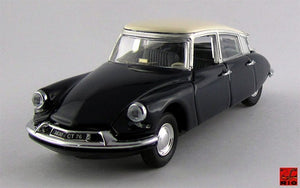 RIO4209 - CITROEN DS CABRIO 1961 BLACK