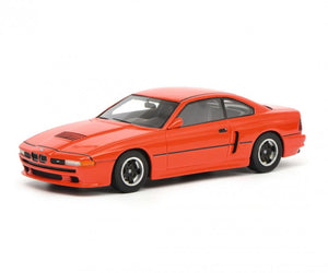 450902600 - BMW M8 COUPE RED