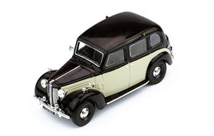 MUS060 -1954 AUSTIN FX3 BLACK/BEIGE