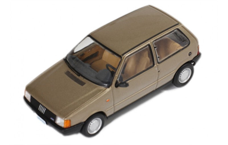 PRD260 - FIAT UNO 1983 CHAMPAGNE