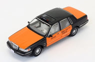 PRD363 - LINCOLN TOWN CAR USA TAXI 1996